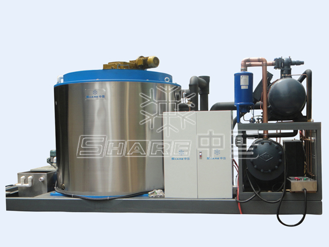 Flake ice machine